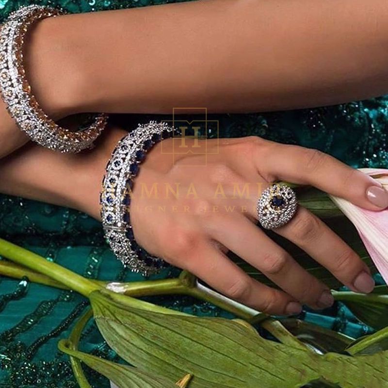 Sapphire and champagne stones karra (Each)