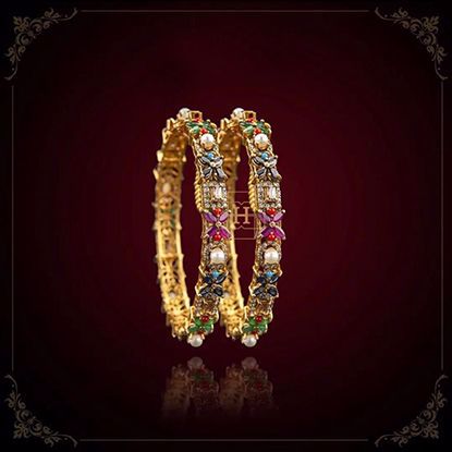 Naurattaan Bangle